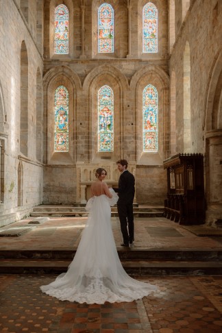 bride and groom inside Brinkburn Priory Northumberland