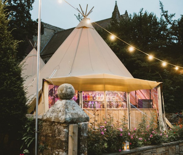 Brinkburn Priory and tipi wedding photography in Northumberland