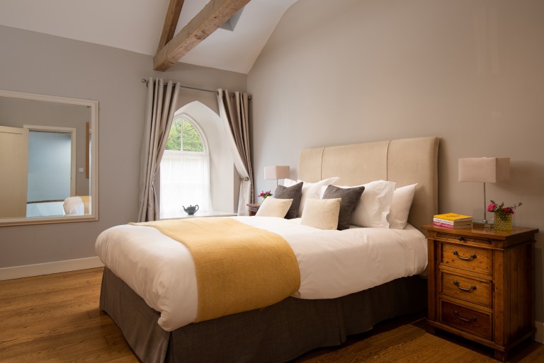 double room in the stables at Brinkburn Northumberland