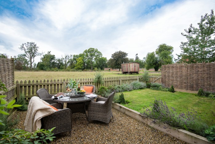 Cuntryside holiday cottage in Northumberland with large enclosed garden