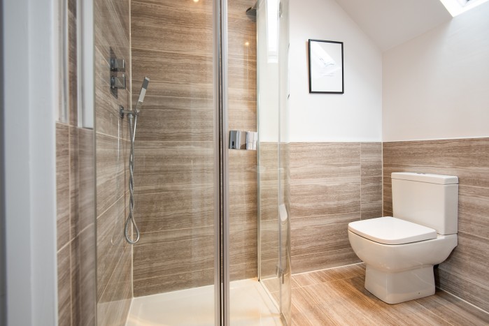 en suite of master bedroom in Mullins house at Brinkburn Northumberland