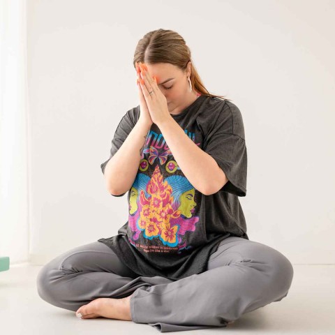 yoga-instructor-north-east-retreats