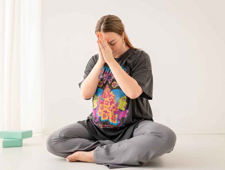 yoga-instructor-north-east-retreats