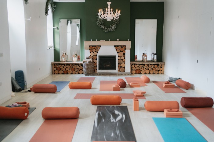 yoga mats in the garden room retreat