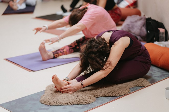 yoga in the barn at brinkburn